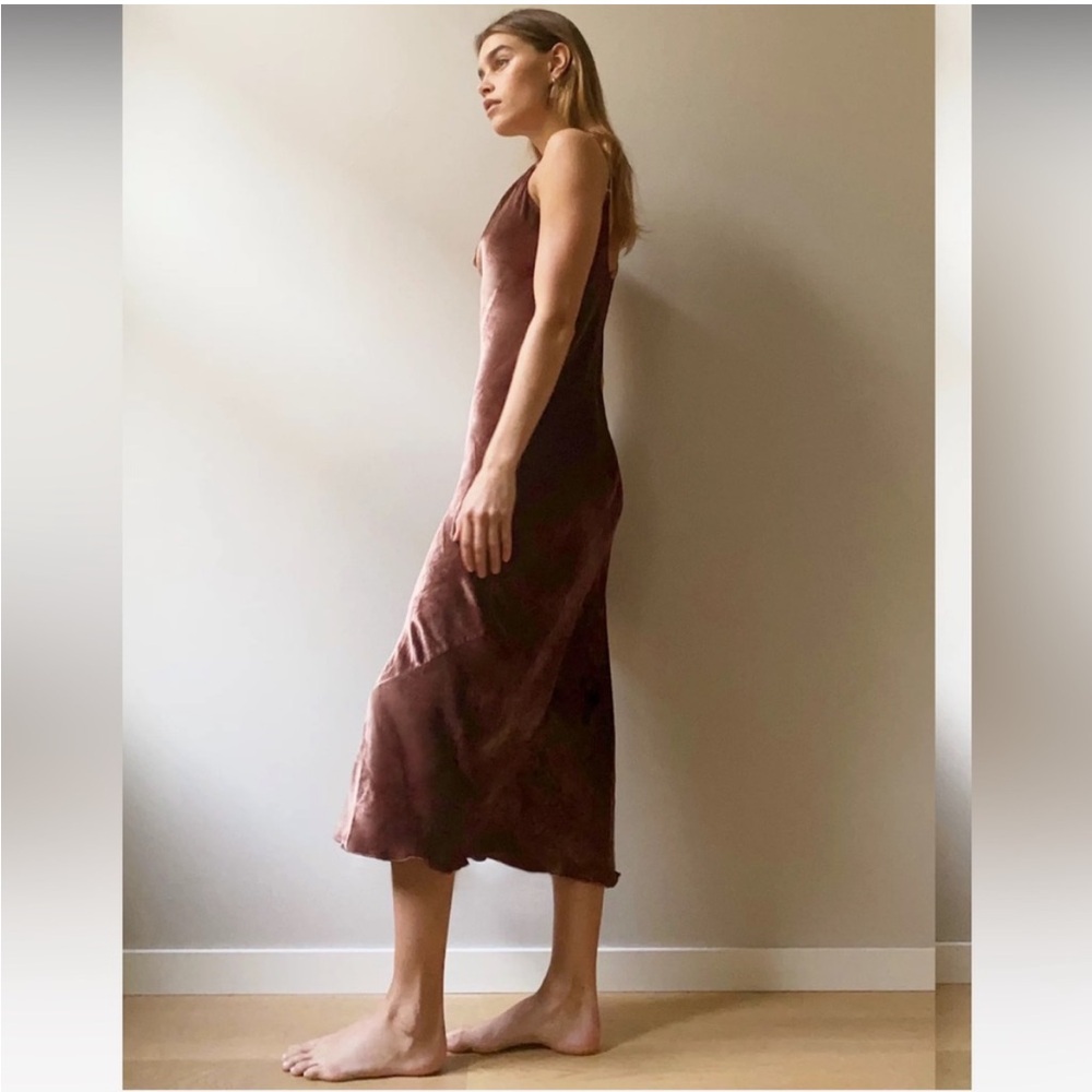 Aritzia Wilfred spritz velvet midi dress medium - Picture 2 of 7